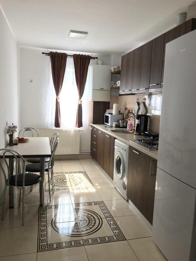Apartament Mont Blanc Sinaia Kültér fotó
