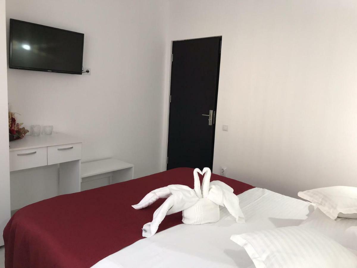 Apartament Mont Blanc Sinaia Kültér fotó