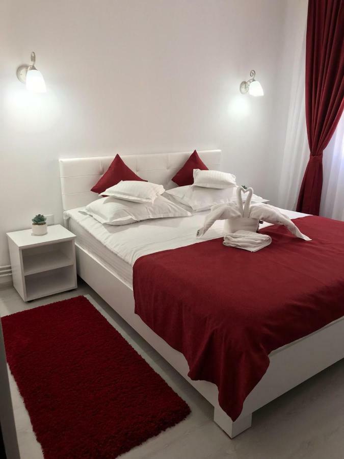 Apartament Mont Blanc Sinaia Kültér fotó