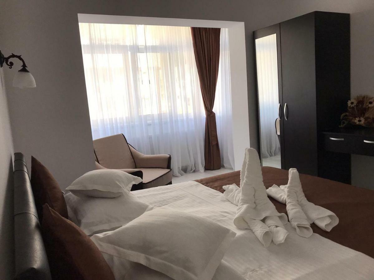 Apartament Mont Blanc Sinaia Kültér fotó