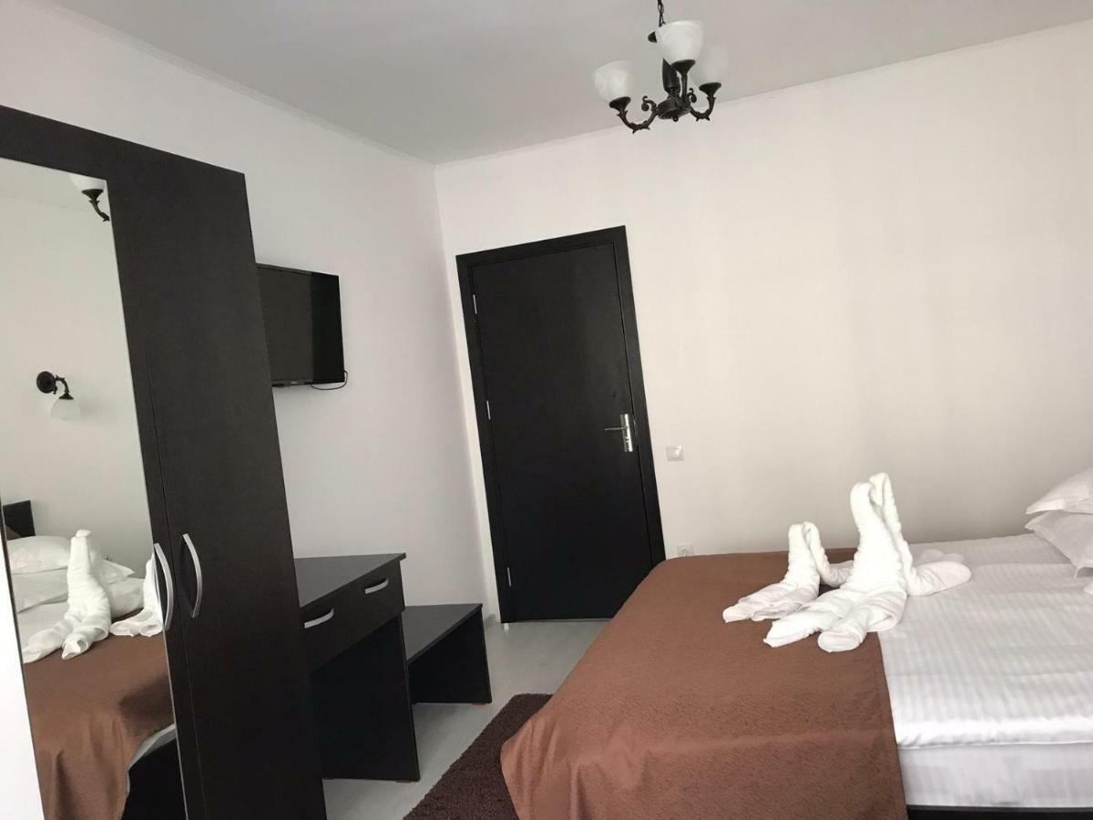 Apartament Mont Blanc Sinaia Kültér fotó